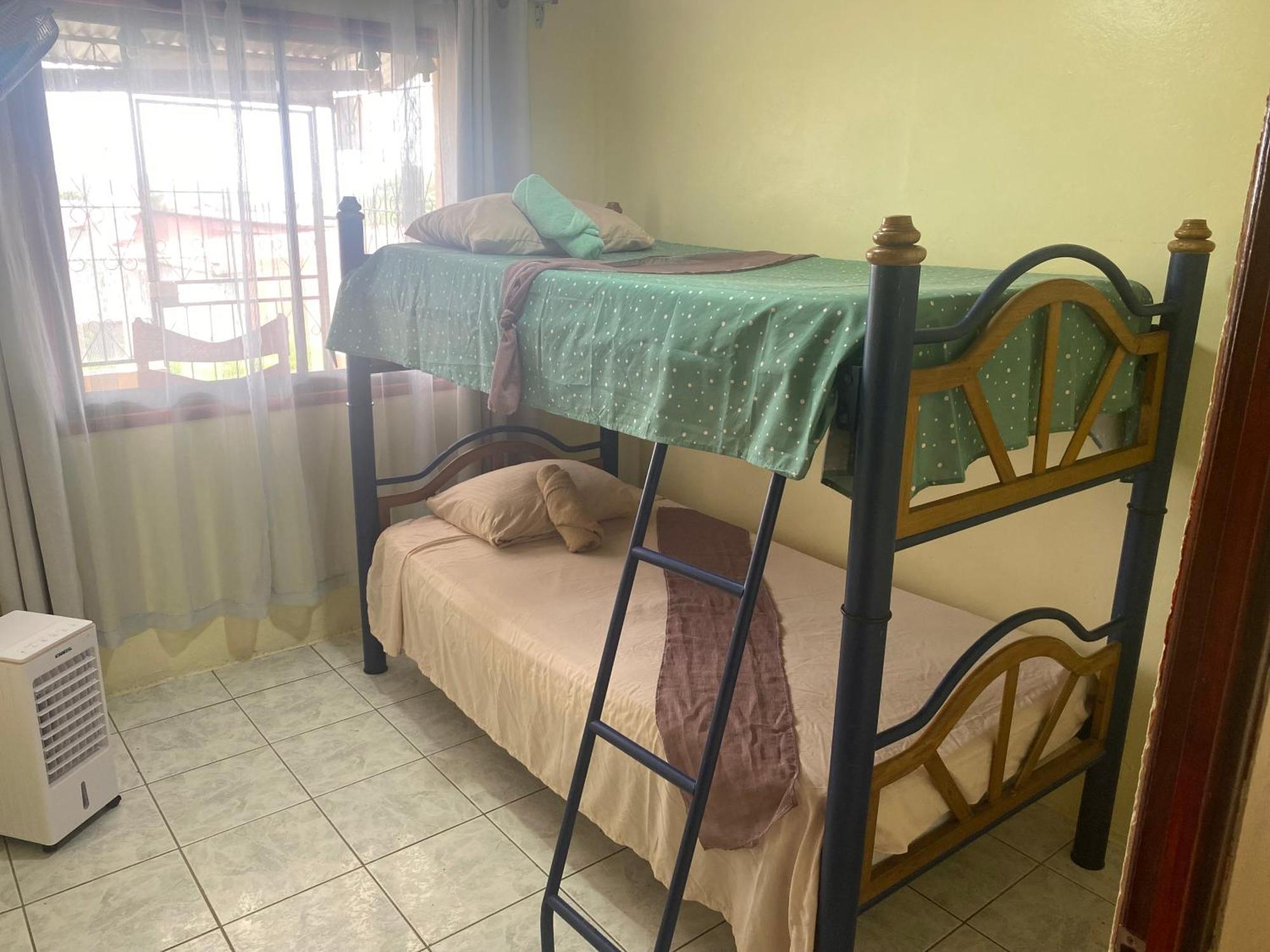 Hostel Casa Marina Puerto Limon Dış mekan fotoğraf