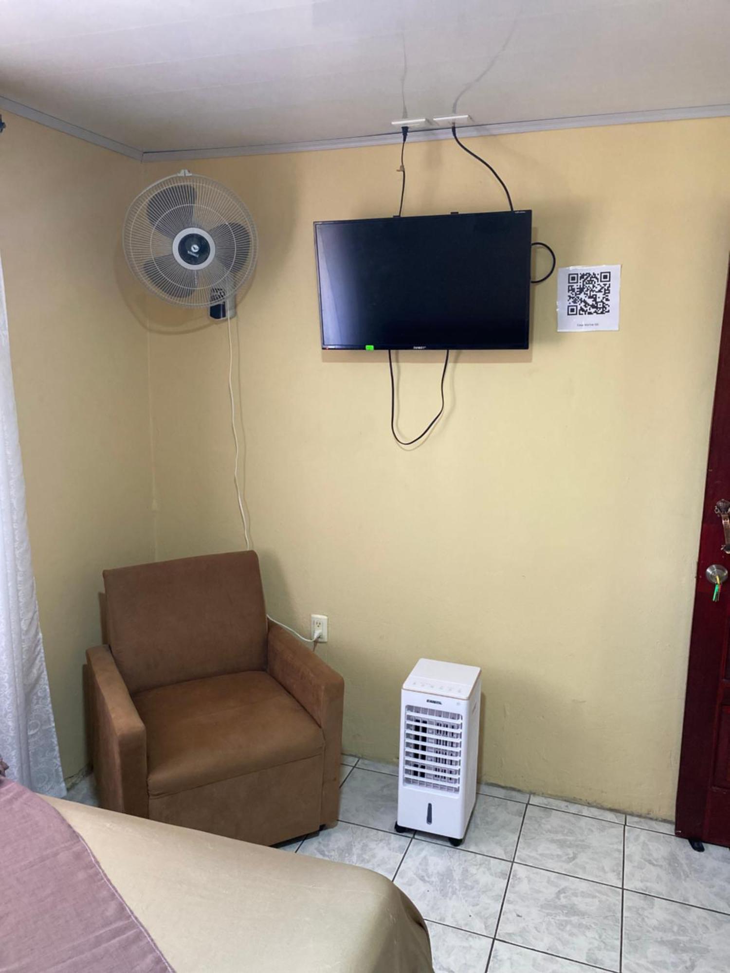 Hostel Casa Marina Puerto Limon Dış mekan fotoğraf